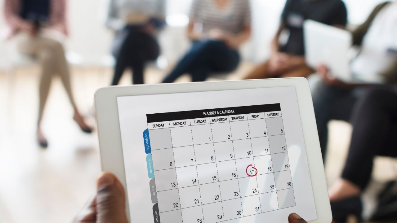 Como planejar um calendário com datas comemorativas na empresa