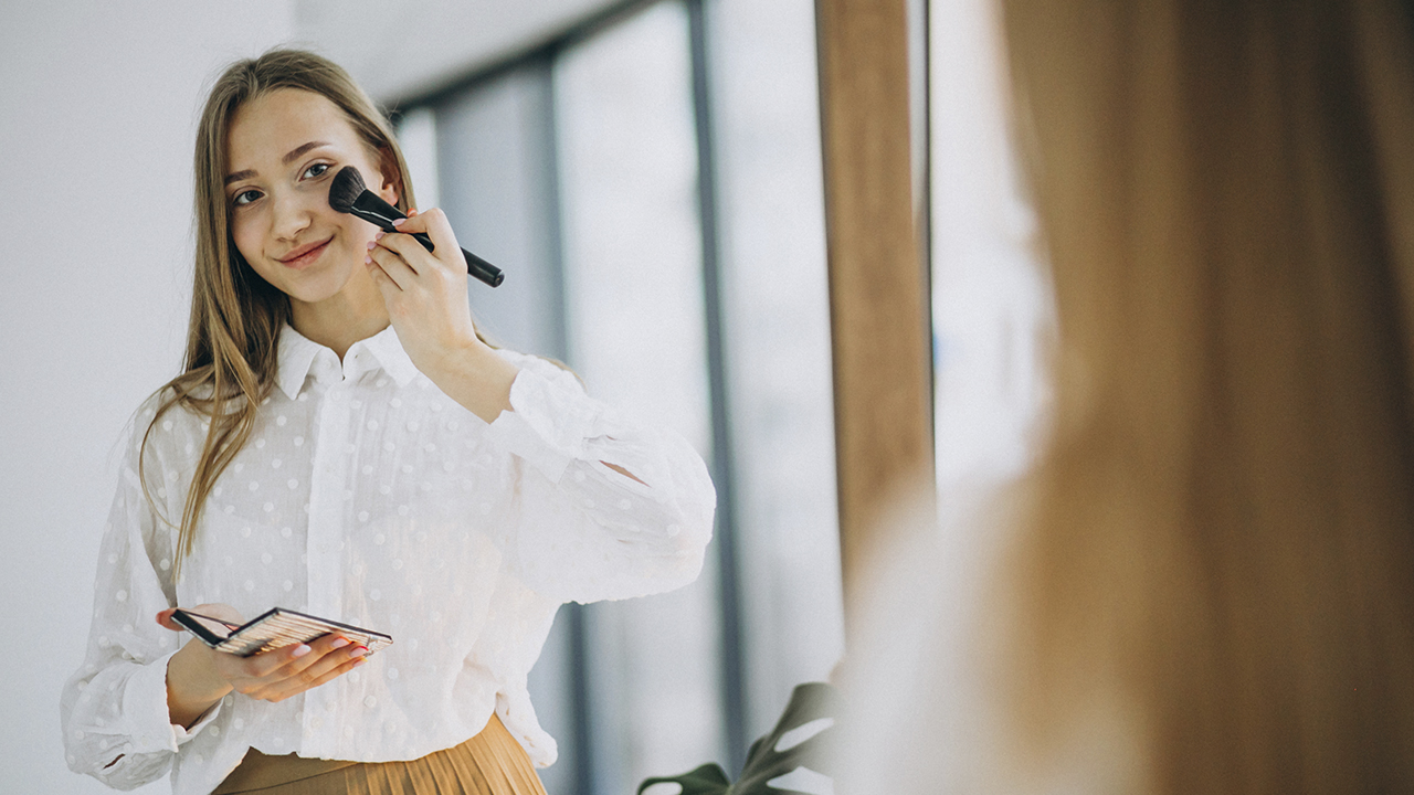 Maquiagem para trabalho: como garantir uma boa imagem profissional