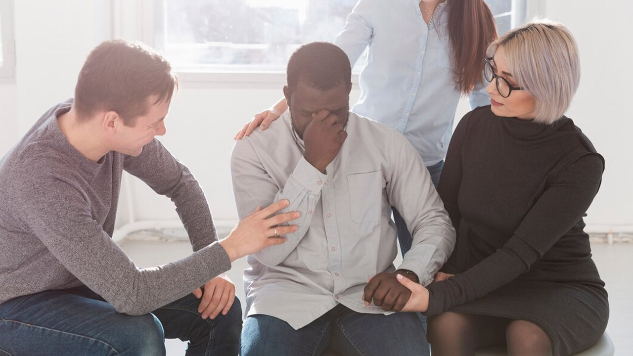 Como está a saúde mental dos funcionários no Brasil? Descubra!