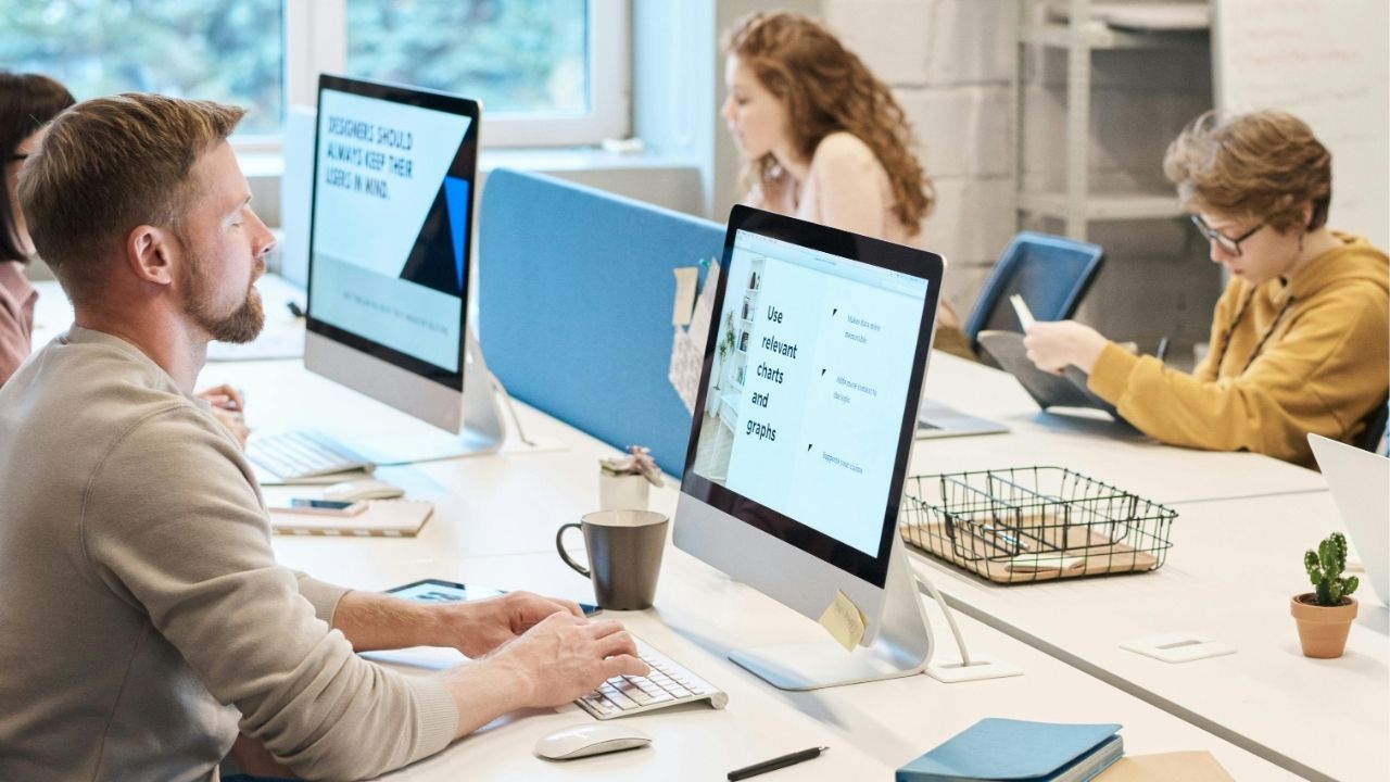 Setor de escritórios em alta traz riscos no mobiliário para empresas